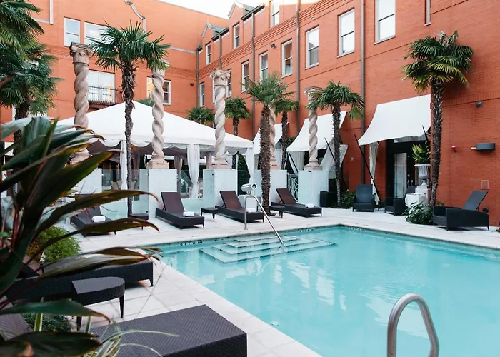 Top Savannah Hotels to Suit Every Traveler's Needs